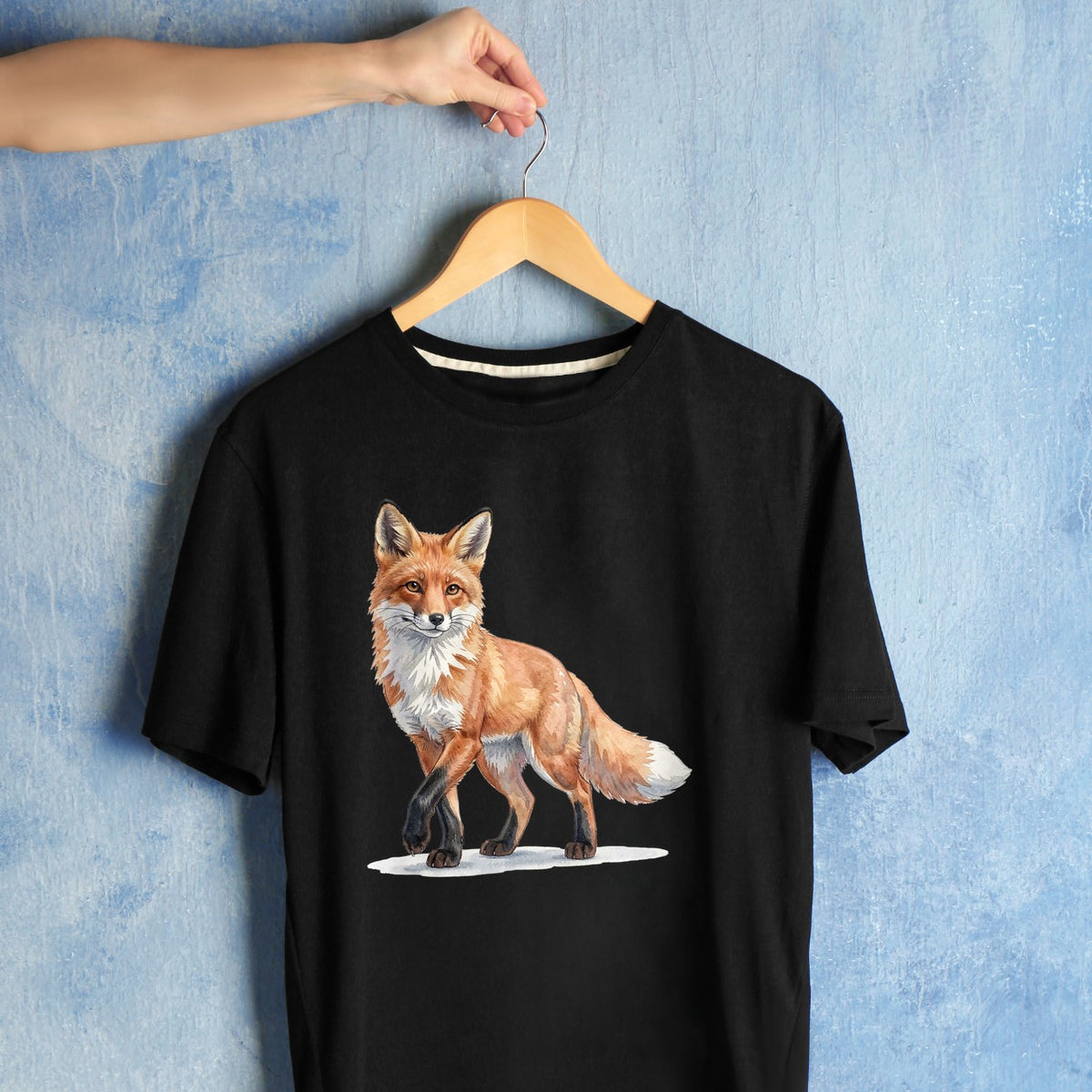 Bügelbild: Fuchs auf dem Heimweg inkl. Anleitung – auf schwarzem T-Shirt