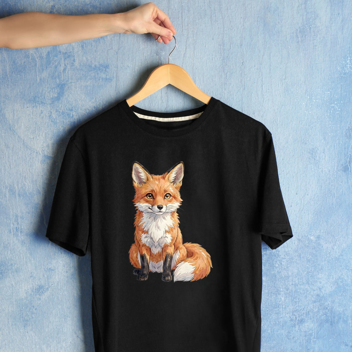 Bügelbild: Fuchs mit buschigem Schwanz inkl. Anleitung – auf schwarzem T-Shirt