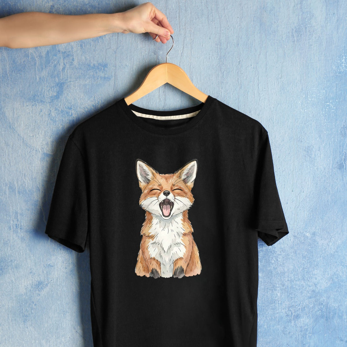 Bügelbild: Gähnender Fuchs inkl. Anleitung – auf schwarzem T-Shirt