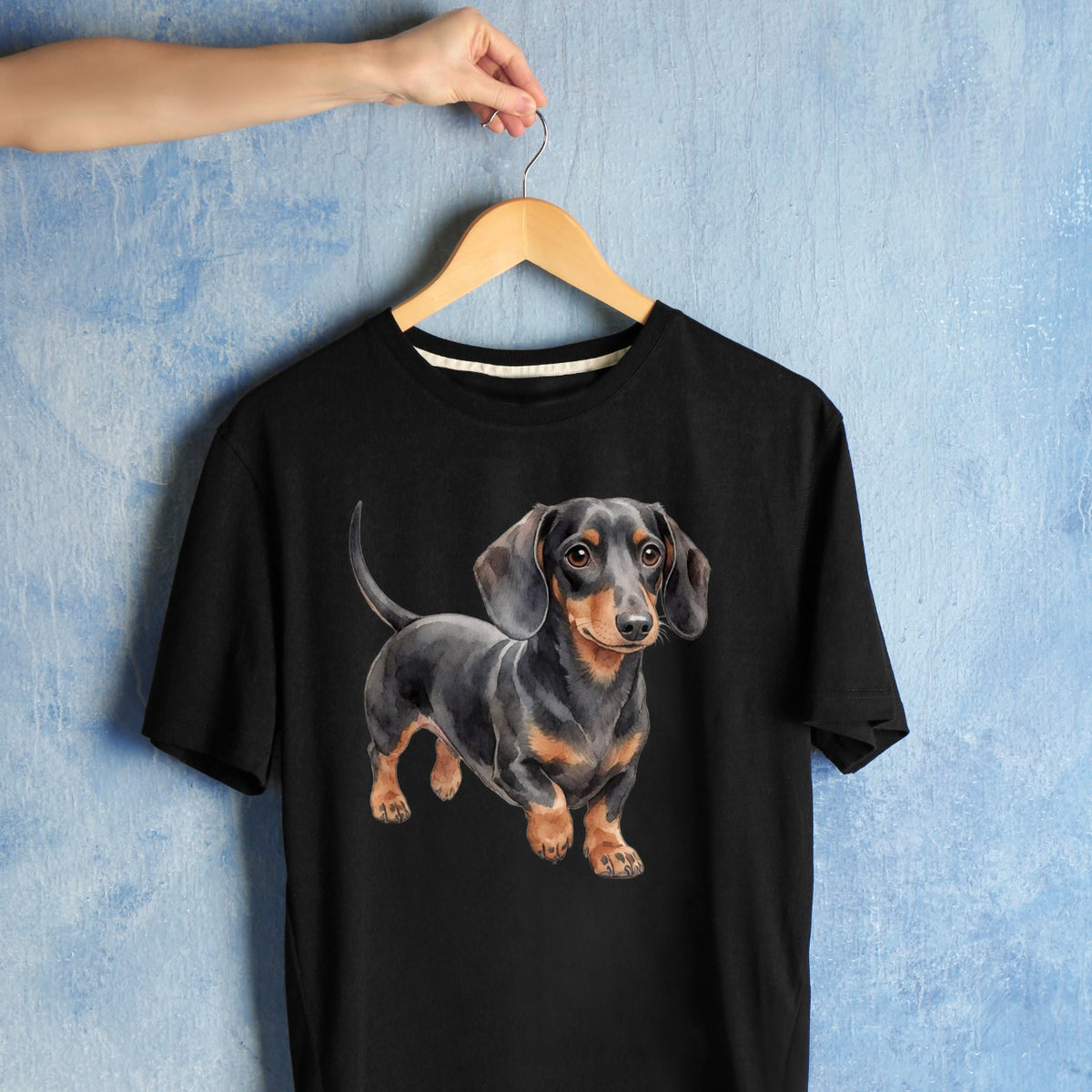 Bügelbild: Schwarzer Dackel beim Gassi inkl. Anleitung – auf schwarzem T-Shirt