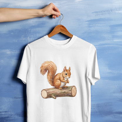 Bügelbild: Eichhörnchen auf dem Ast inkl. Anleitung – auf weißem T-Shirt