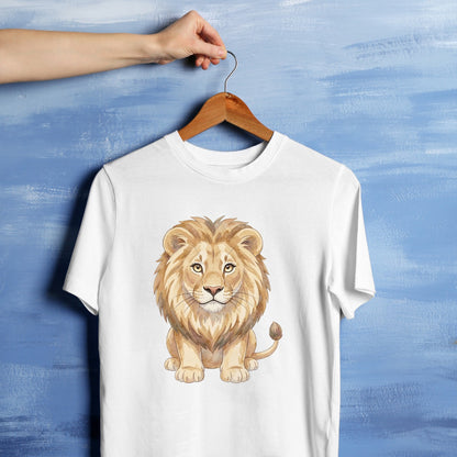 Bügelbild: Sitzender Löwe mit Mähne inkl. Anleitung – auf weißem T-Shirt