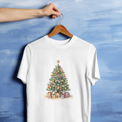 Bügelbild: Weihnachtsbaum mit Geschenken und Lichtern inkl. Anleitung – auf weißem T-Shirt